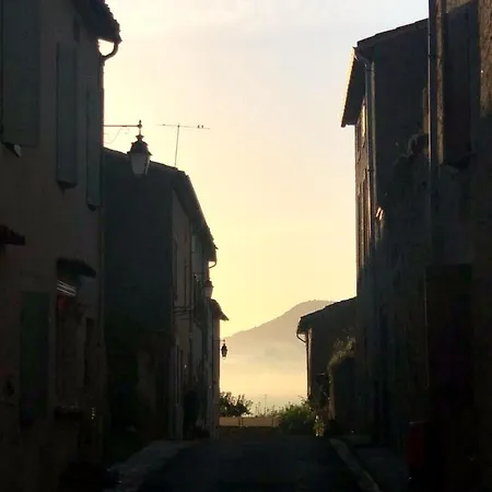 Oda ve Kahvaltı Maison Marie 4*