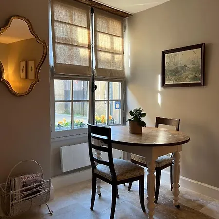 Oda ve Kahvaltı Maison Marie